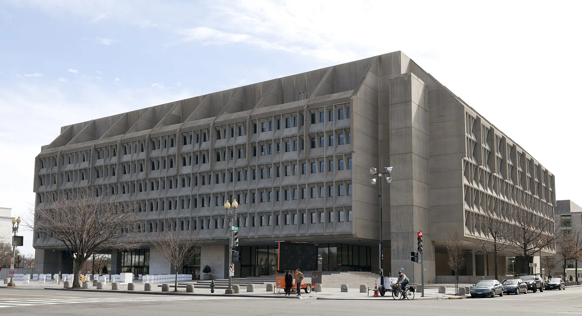 The Hubert H. Humphrey Building, headquarters of the U.S. Department of Health and Human Services, at the foot of Capitol Hill in Washington